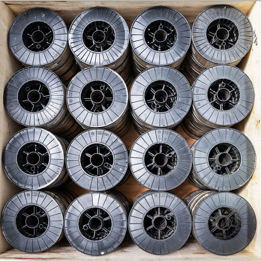 Кои се ладно валани пружински ленти од не'рѓосувачки челик и зошто се тие важни за различни индустрии